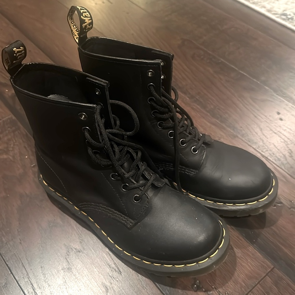 Doc Martens - classic boots